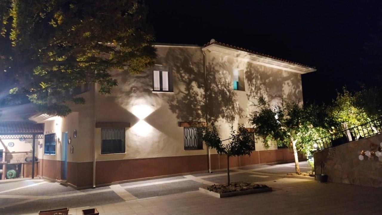Cortijo La Torre De Caniles La Vega  Zewnętrze zdjęcie